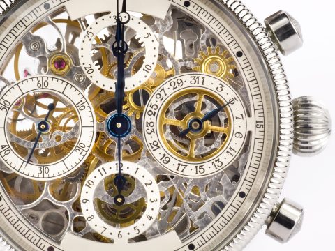 ヴァシュロン・コンスタンタン「トゥールビヨン」の魅力とは？歴史・仕組み・名作モデルまで紹介