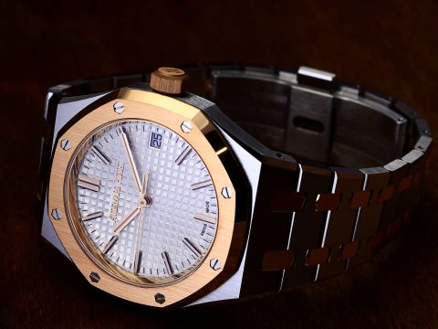 40代メンズ腕時計おすすめ｜品格と信頼感を高める高級時計ブランドと選び方