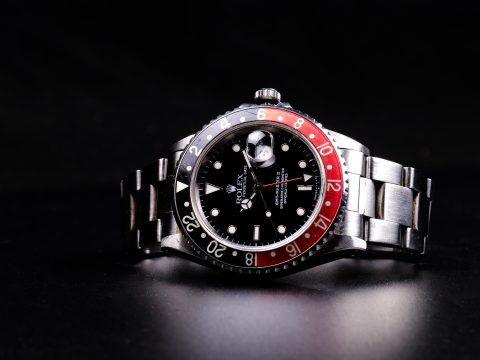 ロレックス GMTマスターの買取価格は？歴代モデルの相場も紹介