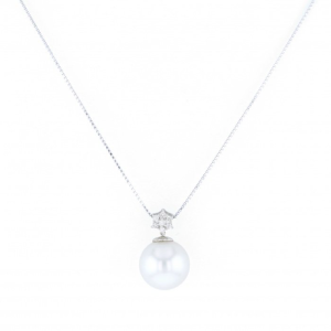 Necklace / Pendant White Gold Pearl Necklace